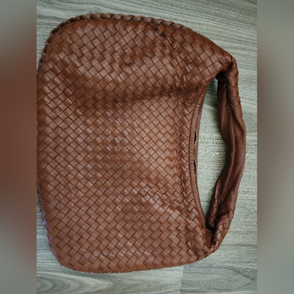 Bottega Veneta intrecciato medium hobo bag